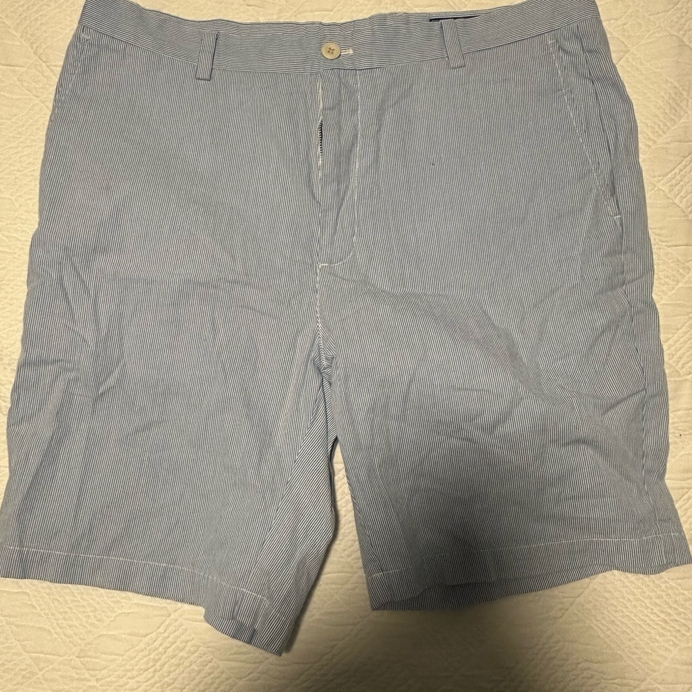 Vineyard Vines Light Blue Seersucker Flat Front Men’s Shorts